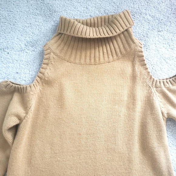 Knit dress size S - Picture 2 of 4